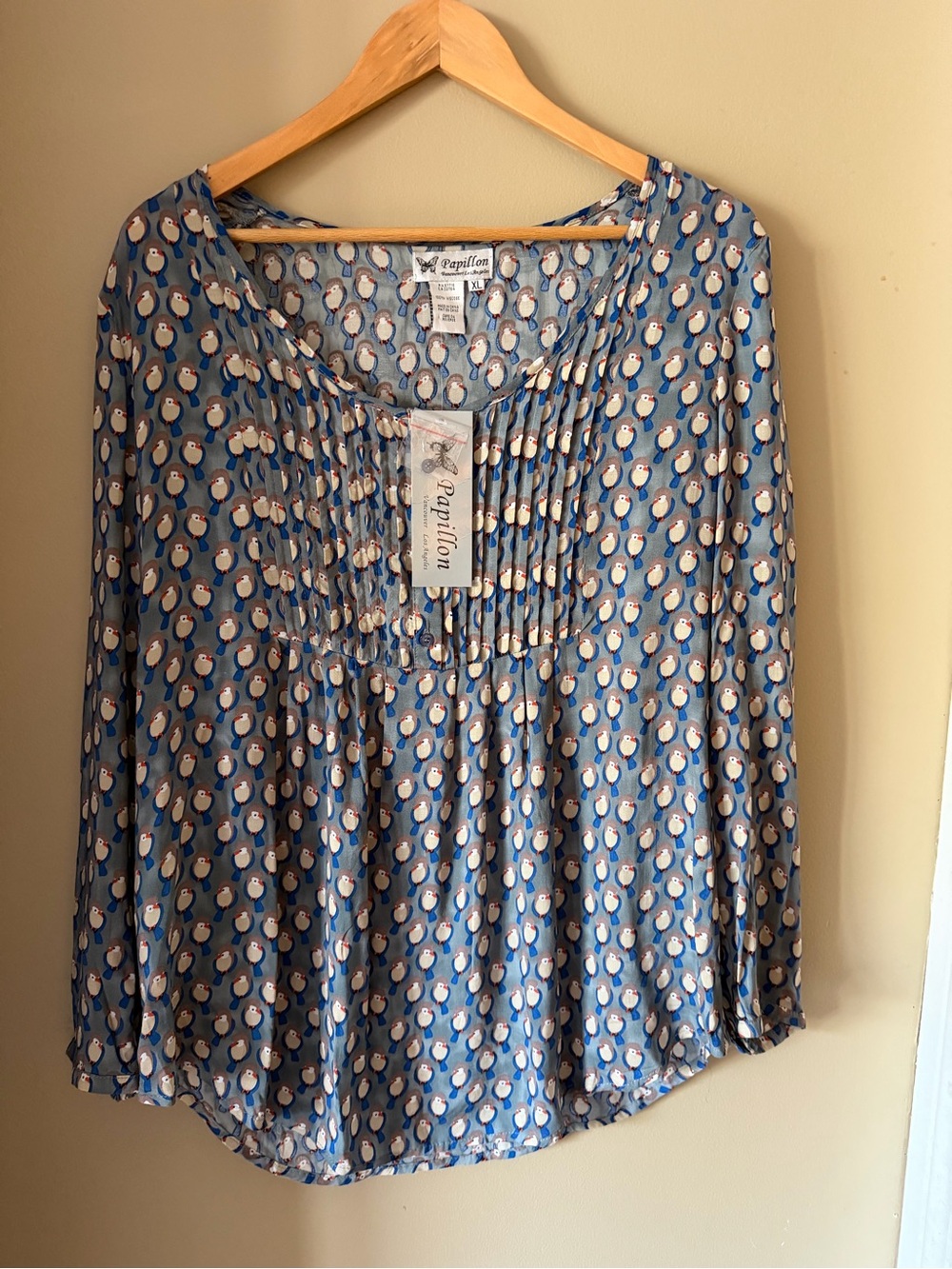 Papillon NWT Bird Print Pintuck Blouse 100% Viscose XL